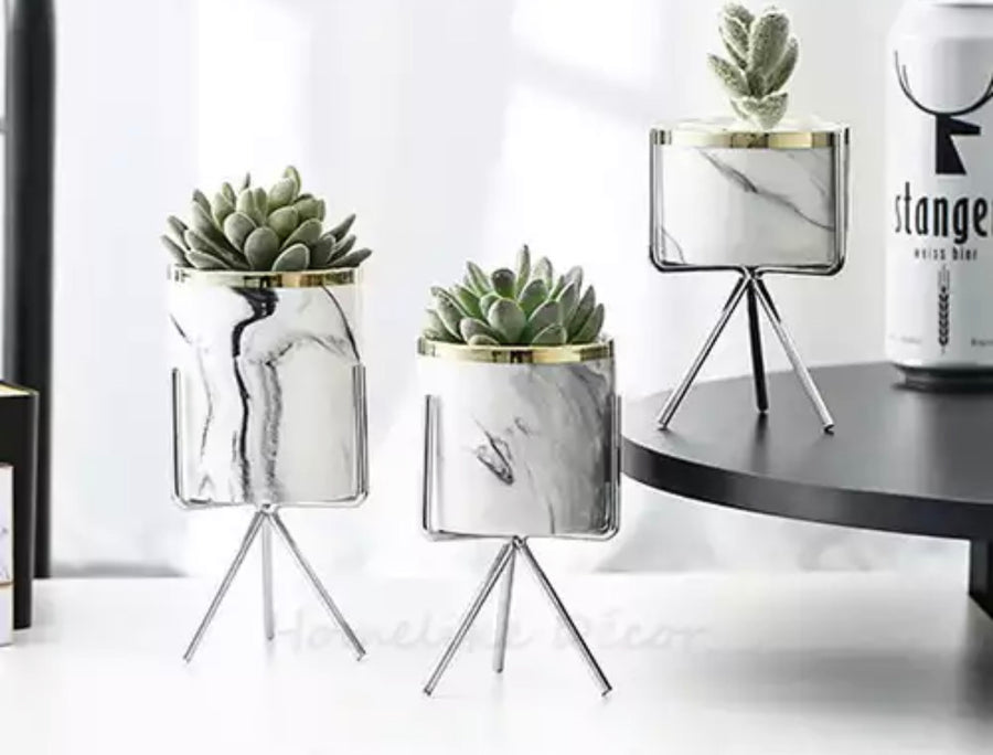 Planter and Stand Set (3 pc)